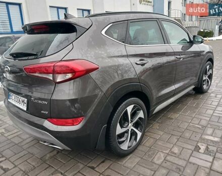 Сірий Хендай Туксон, об'ємом двигуна 1.6 л та пробігом 44 тис. км за 17188 $, фото 5 на Automoto.ua