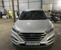 Серый Хендай Туксон, объемом двигателя 2 л и пробегом 213 тыс. км за 19200 $, фото 7 на Automoto.ua