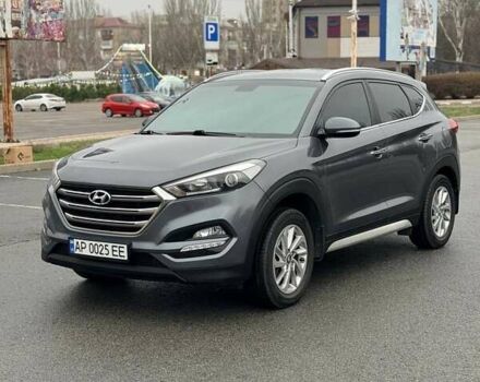 Серый Хендай Туксон, объемом двигателя 2 л и пробегом 46 тыс. км за 24500 $, фото 2 на Automoto.ua