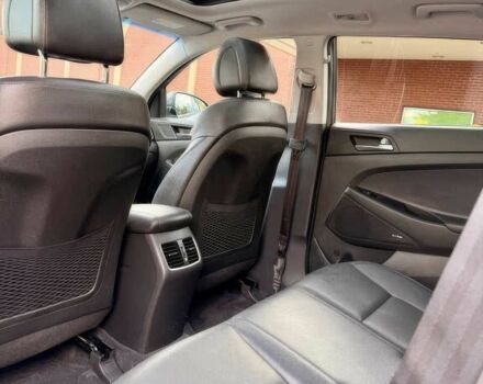 Сірий Хендай Туксон, об'ємом двигуна 1.6 л та пробігом 60 тис. км за 8000 $, фото 9 на Automoto.ua