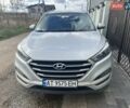 Сірий Хендай Туксон, об'ємом двигуна 2 л та пробігом 117 тис. км за 15900 $, фото 3 на Automoto.ua