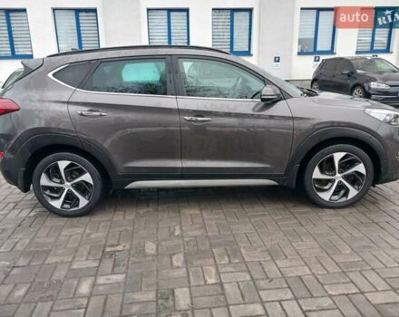 Сірий Хендай Туксон, об'ємом двигуна 1.6 л та пробігом 44 тис. км за 17188 $, фото 6 на Automoto.ua