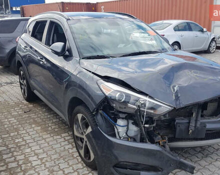 Сірий Хендай Туксон, об'ємом двигуна 1.59 л та пробігом 125 тис. км за 17000 $, фото 12 на Automoto.ua