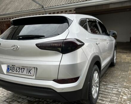 Серый Хендай Туксон, объемом двигателя 2 л и пробегом 92 тыс. км за 20500 $, фото 6 на Automoto.ua