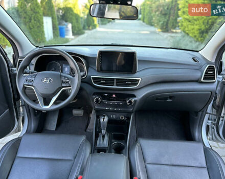 Сірий Хендай Туксон, об'ємом двигуна 1.6 л та пробігом 102 тис. км за 21500 $, фото 11 на Automoto.ua