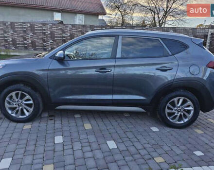 Серый Хендай Туксон, объемом двигателя 2 л и пробегом 68 тыс. км за 15500 $, фото 11 на Automoto.ua