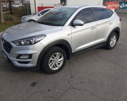 Сірий Хендай Туксон, об'ємом двигуна 2 л та пробігом 152 тис. км за 18000 $, фото 1 на Automoto.ua