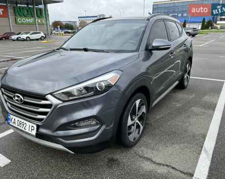 Хендай Туксон 2018 в Борисполе на Automoto.ua Серый Хендай Туксон, объемом двигателя 1.59 л и пробегом 131 тыс. км за 16000 $, фото 2 на Automoto.ua