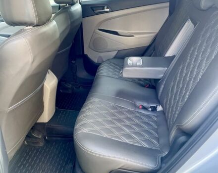 Хендай Туксон 2018 в Киеве на Automoto.ua Серый Хендай Туксон, объемом двигателя 2 л и пробегом 217 тыс. км за 14600 $, фото 11 на Automoto.ua