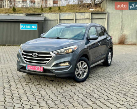 Сірий Хендай Туксон, об'ємом двигуна 2 л та пробігом 184 тис. км за 13950 $, фото 8 на Automoto.ua