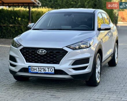 Сірий Хендай Туксон, об'ємом двигуна 1.6 л та пробігом 102 тис. км за 21500 $, фото 3 на Automoto.ua