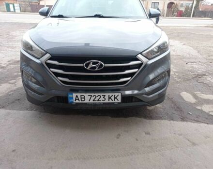 Сірий Хендай Туксон, об'ємом двигуна 2 л та пробігом 128 тис. км за 16800 $, фото 9 на Automoto.ua