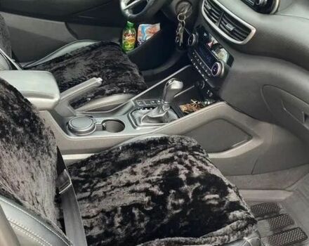 Серый Хендай Туксон, объемом двигателя 2 л и пробегом 99 тыс. км за 9600 $, фото 20 на Automoto.ua