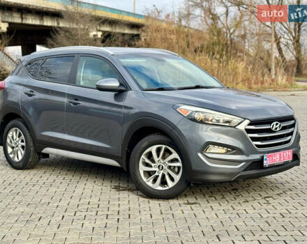 Сірий Хендай Туксон, об'ємом двигуна 2 л та пробігом 184 тис. км за 13950 $, фото 57 на Automoto.ua
