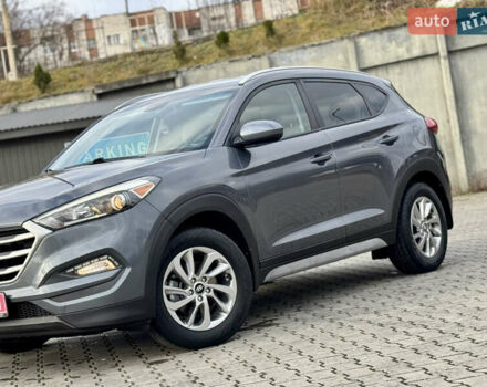 Серый Хендай Туксон, объемом двигателя 2 л и пробегом 183 тыс. км за 13750 $, фото 59 на Automoto.ua