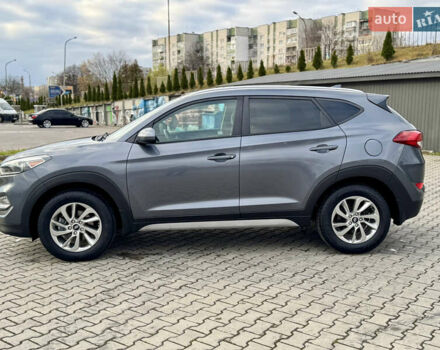 Серый Хендай Туксон, объемом двигателя 2 л и пробегом 183 тыс. км за 13750 $, фото 65 на Automoto.ua
