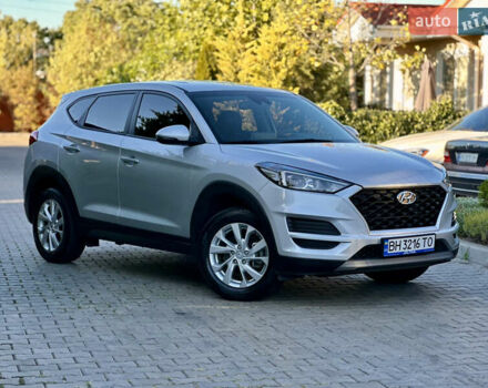 Сірий Хендай Туксон, об'ємом двигуна 1.6 л та пробігом 102 тис. км за 21500 $, фото 2 на Automoto.ua