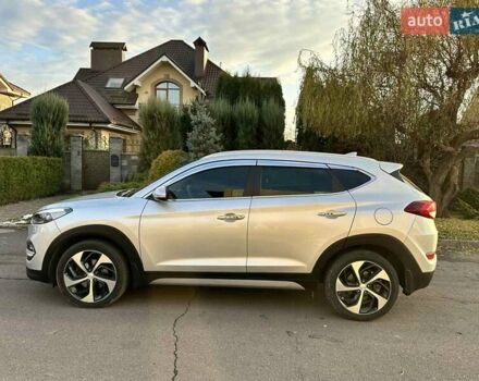 Хендай Туксон 2018 в Ровно на Automoto.ua Серый Хендай Туксон, объемом двигателя 2 л и пробегом 76 тыс. км за 26100 $, фото 11 на Automoto.ua