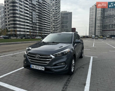 Сірий Хендай Туксон, об'ємом двигуна 2 л та пробігом 89 тис. км за 15400 $, фото 2 на Automoto.ua