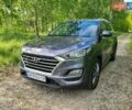 Серый Хендай Туксон, объемом двигателя 2 л и пробегом 163 тыс. км за 20700 $, фото 1 на Automoto.ua