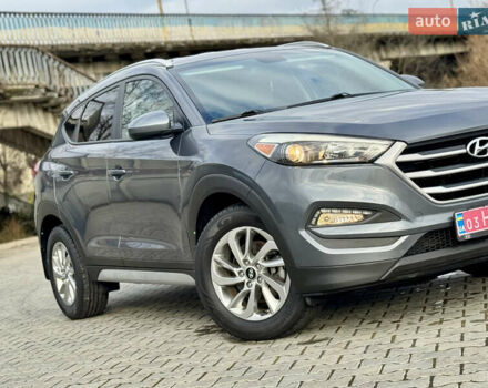 Серый Хендай Туксон, объемом двигателя 2 л и пробегом 183 тыс. км за 13750 $, фото 37 на Automoto.ua