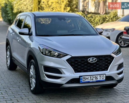 Сірий Хендай Туксон, об'ємом двигуна 1.6 л та пробігом 102 тис. км за 21500 $, фото 1 на Automoto.ua