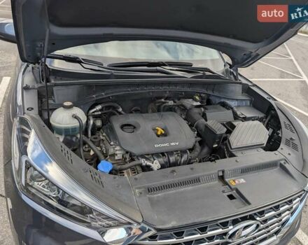 Сірий Хендай Туксон, об'ємом двигуна 2 л та пробігом 72 тис. км за 21600 $, фото 9 на Automoto.ua