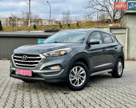 Сірий Хендай Туксон, об'ємом двигуна 2 л та пробігом 184 тис. км за 13950 $, фото 2 на Automoto.ua