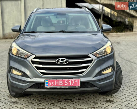 Серый Хендай Туксон, объемом двигателя 2 л и пробегом 183 тыс. км за 13750 $, фото 14 на Automoto.ua