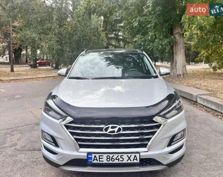 Серый Хендай Туксон, объемом двигателя 2.4 л и пробегом 79 тыс. км за 20500 $, фото 6 на Automoto.ua