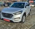 Серый Хендай Туксон, объемом двигателя 2 л и пробегом 121 тыс. км за 15300 $, фото 5 на Automoto.ua