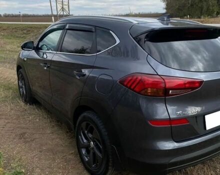 Серый Хендай Туксон, объемом двигателя 2 л и пробегом 99 тыс. км за 9600 $, фото 9 на Automoto.ua