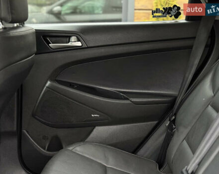 Серый Хендай Туксон, объемом двигателя 1.6 л и пробегом 92 тыс. км за 17900 $, фото 52 на Automoto.ua