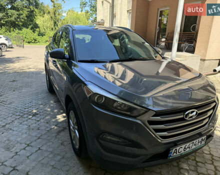 Сірий Хендай Туксон, об'ємом двигуна 2 л та пробігом 140 тис. км за 16000 $, фото 8 на Automoto.ua