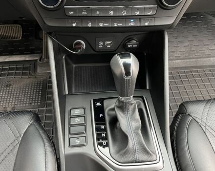 Серый Хендай Туксон, объемом двигателя 2 л и пробегом 92 тыс. км за 20500 $, фото 11 на Automoto.ua