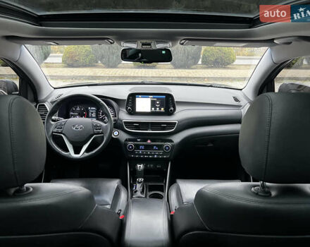 Серый Хендай Туксон, объемом двигателя 2 л и пробегом 117 тыс. км за 20600 $, фото 21 на Automoto.ua