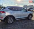 Серый Хендай Туксон, объемом двигателя 2 л и пробегом 121 тыс. км за 15300 $, фото 12 на Automoto.ua