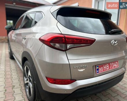 Серый Хендай Туксон, объемом двигателя 0 л и пробегом 219 тыс. км за 19499 $, фото 7 на Automoto.ua