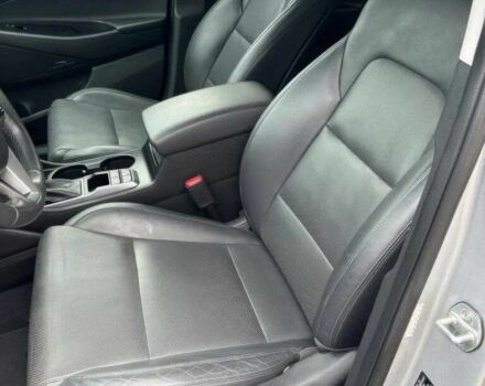 Сірий Хендай Туксон, об'ємом двигуна 1.6 л та пробігом 36 тис. км за 9600 $, фото 7 на Automoto.ua