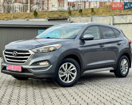 Сірий Хендай Туксон, об'ємом двигуна 2 л та пробігом 184 тис. км за 13950 $, фото 18 на Automoto.ua