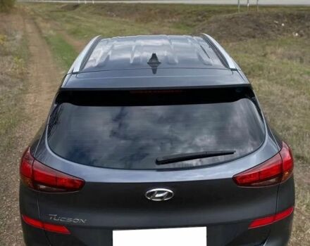 Серый Хендай Туксон, объемом двигателя 2 л и пробегом 99 тыс. км за 9600 $, фото 6 на Automoto.ua