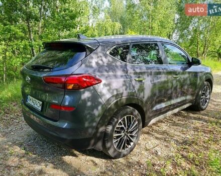 Серый Хендай Туксон, объемом двигателя 2 л и пробегом 163 тыс. км за 20700 $, фото 6 на Automoto.ua
