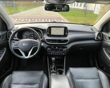 Серый Хендай Туксон, объемом двигателя 1.6 л и пробегом 93 тыс. км за 9000 $, фото 13 на Automoto.ua