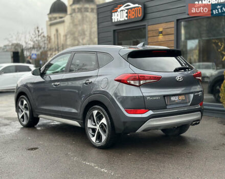 Серый Хендай Туксон, объемом двигателя 1.6 л и пробегом 92 тыс. км за 17900 $, фото 11 на Automoto.ua