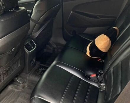 Серый Хендай Туксон, объемом двигателя 2 л и пробегом 99 тыс. км за 9600 $, фото 18 на Automoto.ua