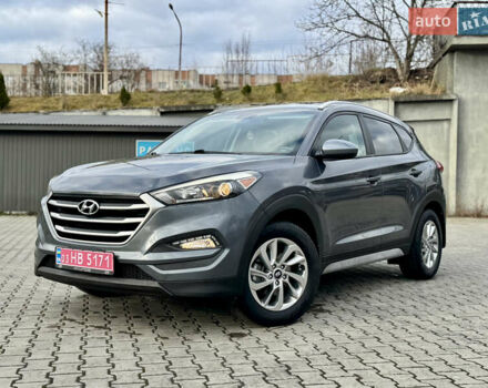 Серый Хендай Туксон, объемом двигателя 2 л и пробегом 183 тыс. км за 13750 $, фото 45 на Automoto.ua