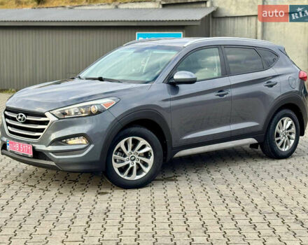 Сірий Хендай Туксон, об'ємом двигуна 2 л та пробігом 184 тис. км за 13950 $, фото 44 на Automoto.ua