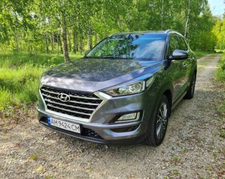 Серый Хендай Туксон, объемом двигателя 2 л и пробегом 168 тыс. км за 18400 $, фото 1 на Automoto.ua