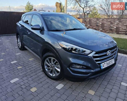 Серый Хендай Туксон, объемом двигателя 2 л и пробегом 68 тыс. км за 15500 $, фото 6 на Automoto.ua