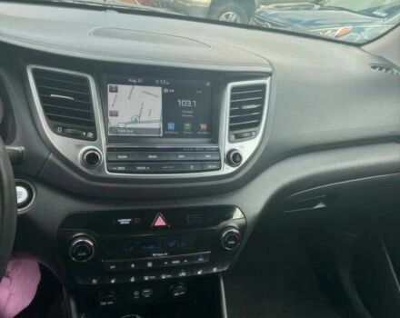 Сірий Хендай Туксон, об'ємом двигуна 1.6 л та пробігом 36 тис. км за 9600 $, фото 9 на Automoto.ua